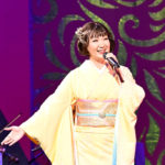 ■市川由紀乃が東京国際フォーラムでリサイタル。20年前の市川昭介作品「海峡氷雨」、完全復活からの「朧」、新曲「ちりぬるを」など全20曲熱唱!。